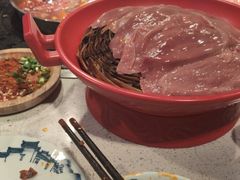 -二荆条·蜀鲜汇城市森林火锅