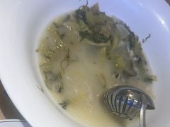 -严记小天府酸菜鱼(西四路店)