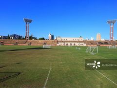 三万坪足球场3-江湾体育中心游泳馆