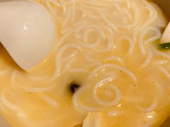 -彩云天云南餐厅