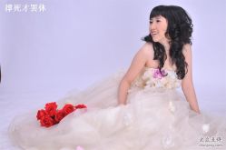 -飞鱼婚纱摄影(宏福大厦店)