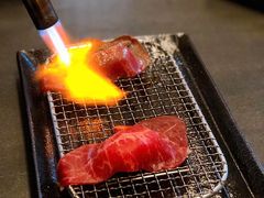 -铭牛烧肉·和牛海鲜自助(高新月牙湖店)