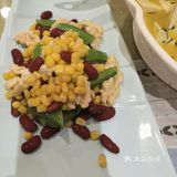 5d全息投影，科技感美食味蕾双重享受