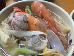 -亲昵春川鸡排(韩国美食街店)