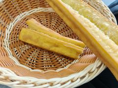 -吕氏馄饨包子大排档