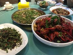 -巴人汇三篇小龙虾江湖菜(李家沱店)