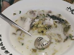 -严记小天府酸菜鱼(西四路店)