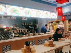 -大食代美食广场(上海中心店)
