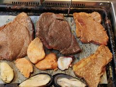 -阪尚皇·原切牛排·烤肉火锅自助(北京路店)