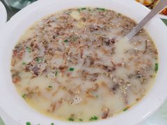 捞渣什鱼紫菜汤-鹏城人家海鲜酒家·23年老字号(较场尾店)