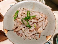 尖尖素藕-佬麻雀·新湘菜(珠海金发购物中心店)