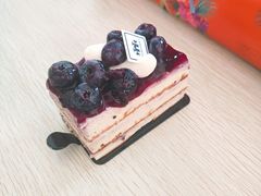 -红跑车(凤凰广场店)