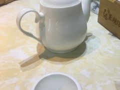 -魏铭鱼头捞饭(晋阳路店)