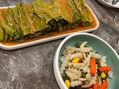 -前海沿·青岛菜(大拇指广场石老人店)
