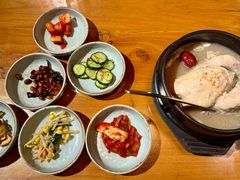 -长寿参鸡汤(朝韩风情街店)