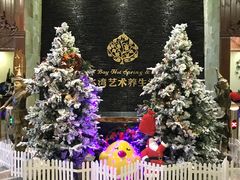 -泉城欧乐堡戏水湾艺术养生温泉