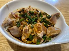 鸡胗-禧凰·老上海白斩鸡辣肉面店