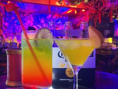 -周庄红庭演艺酒吧