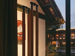 -喜洲吧·江畔老船厂·庭院餐厅(喜临院店)
