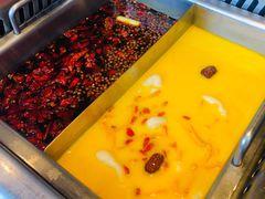 飘香麻辣和金汤花胶鸳鸯锅-大隐·成都火锅Bistro(合生麒麟新天地店)