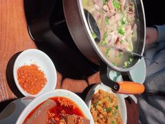 -全牛匠·乐山跷脚牛肉(西单华威约饭街店)