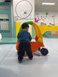 -孩子王童乐园(吾悦广场店)