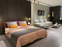 -居然之家金源店-停车场