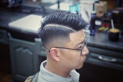 -贝勒爷专业男发