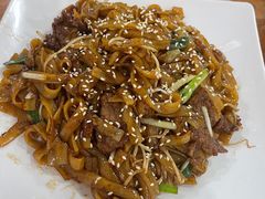 干炒牛河-南记食粥坊·宵夜大排档(莲花总店)