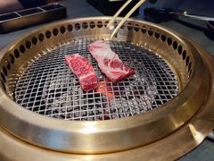 -铭牛烧肉·和牛海鲜自助(高新月牙湖店)