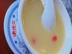 -炉小二铜锅牛蛙•川湘菜(三里屯店)