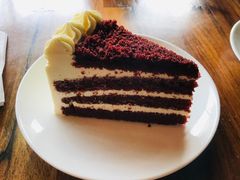 红丝绒切角蛋糕-派悦坊·甜品·蛋糕(日坛店)