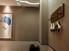 -新盈光·云会所(百丈东路店)