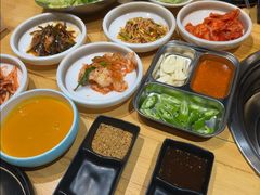 -狮子三·脆鳗鱼烤肉(信和廣場4樓店)