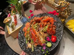 -蟹犇前•帝王蟹雪蟹(陆家嘴店)