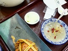 -百年老字号·观振兴蟹黄面·三虾面·苏式面(观前街富仁坊巷店)