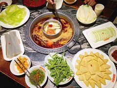 -晓宇重庆火锅(大唐不夜城店)