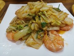 -老东镇啤酒屋海鲜加工·蒸汽海鲜·海鲜烧烤(台东店)