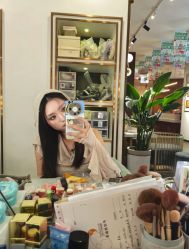 -十月日记高端孕妈妈摄影(黄金大厦店)