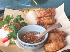 -大头虾越式风味餐厅(光明广场店)