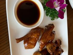 招牌脆皮妙龄鸽-水月周庄铂尔曼酒店-水月荟中餐厅