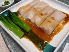 -景月阁空中食府(希尔顿酒店)