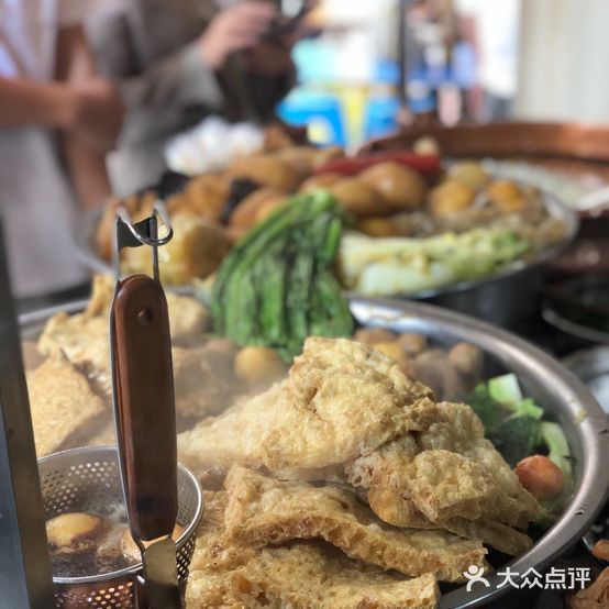 正辣卤铜锅洋芋饭(官井路社区店)