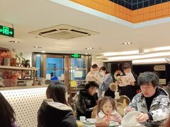 -新大咀港式茶餐厅(宝山万达店)