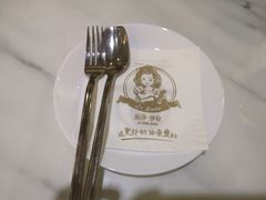 -丽莎沙拉轻食餐厅(国贸店)