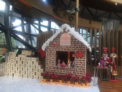 -上海滴水湖皇冠假日酒店