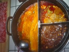 -热火朝天鲜切牛肉火锅(南强街巷店)