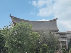 -七彩云南古滇温泉山庄