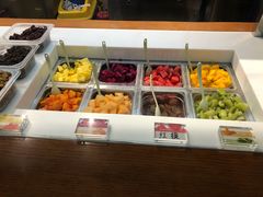 水果-三佰瑞冻酸奶(凯德MALL店)