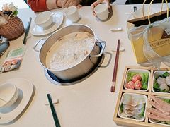 -煲王粤菜餐厅(中侨中心店)